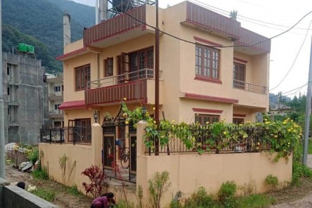 Urgent house on sale in Goldhunga